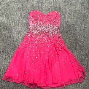 Neon beaded short strapless gown. Size 6. Excellent condition.